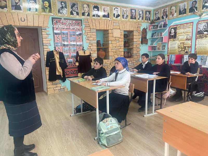 Классный час на тему «Что такое коррупция» ..