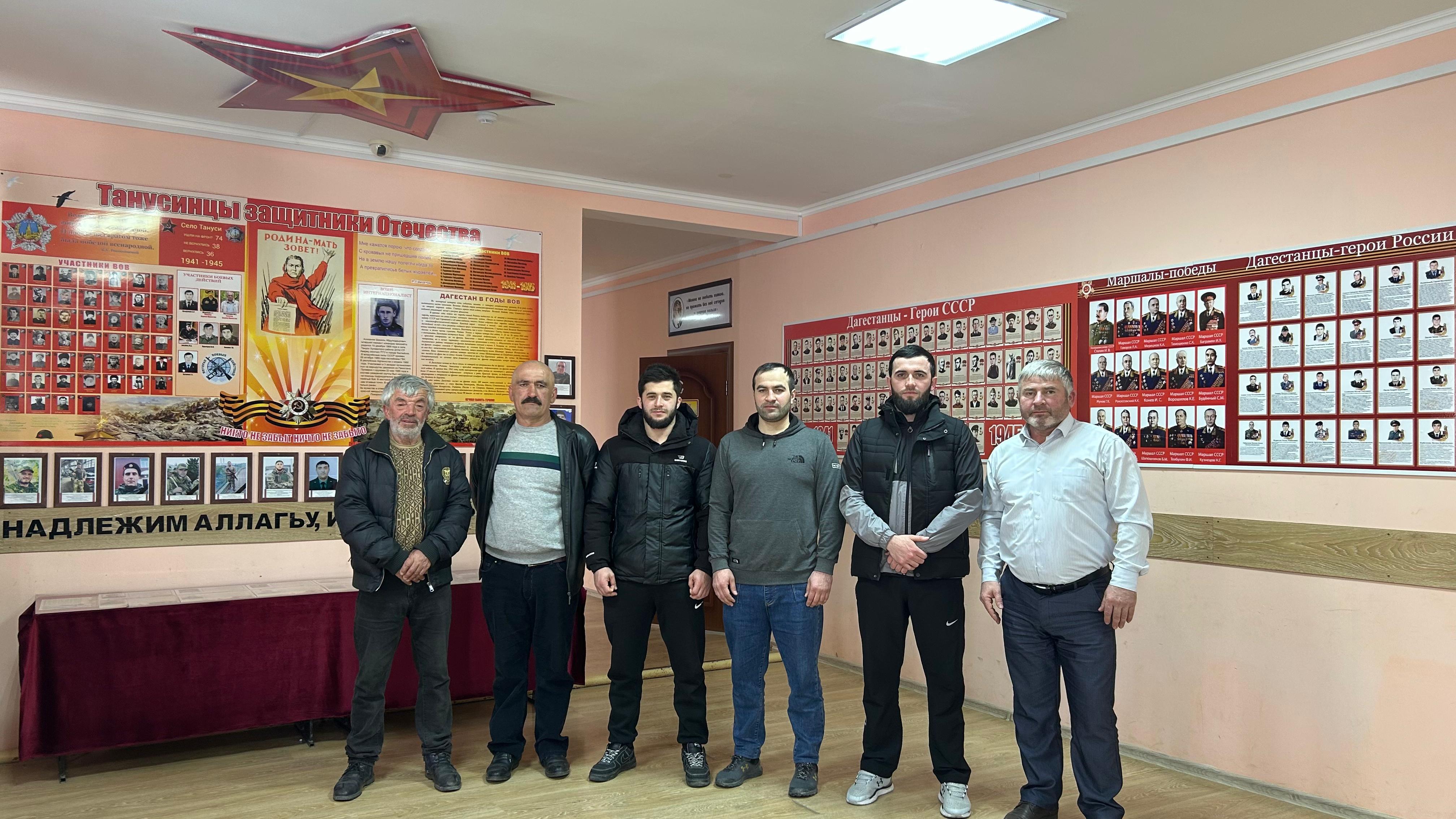 Нашу школу посетили участники СВО..